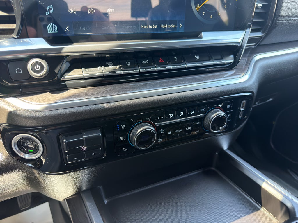 2025 Chevrolet Silverado 3500 HD LTZ DRW