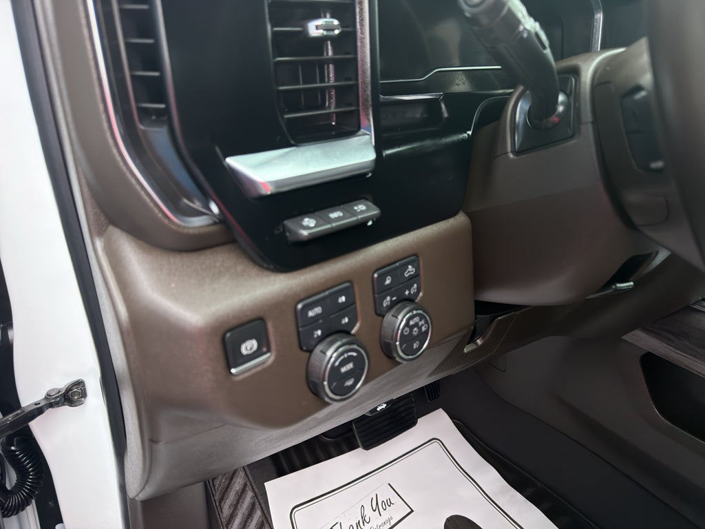 2025 Chevrolet Silverado 3500 HD LTZ DRW