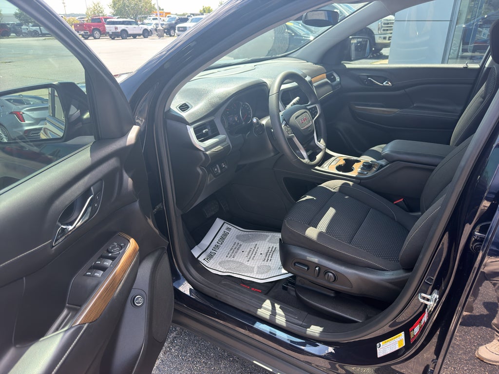 2021 GMC Acadia SLE