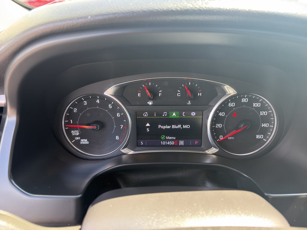 2022 GMC Acadia AT4