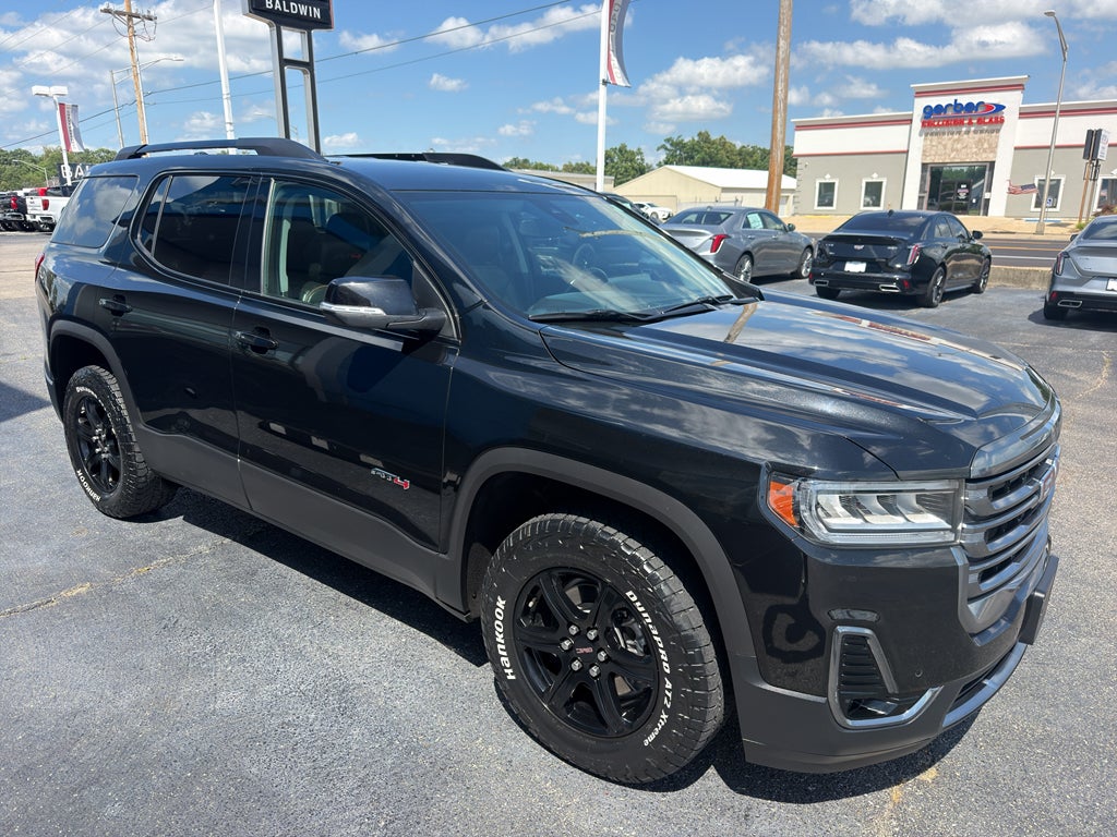 2022 GMC Acadia AT4