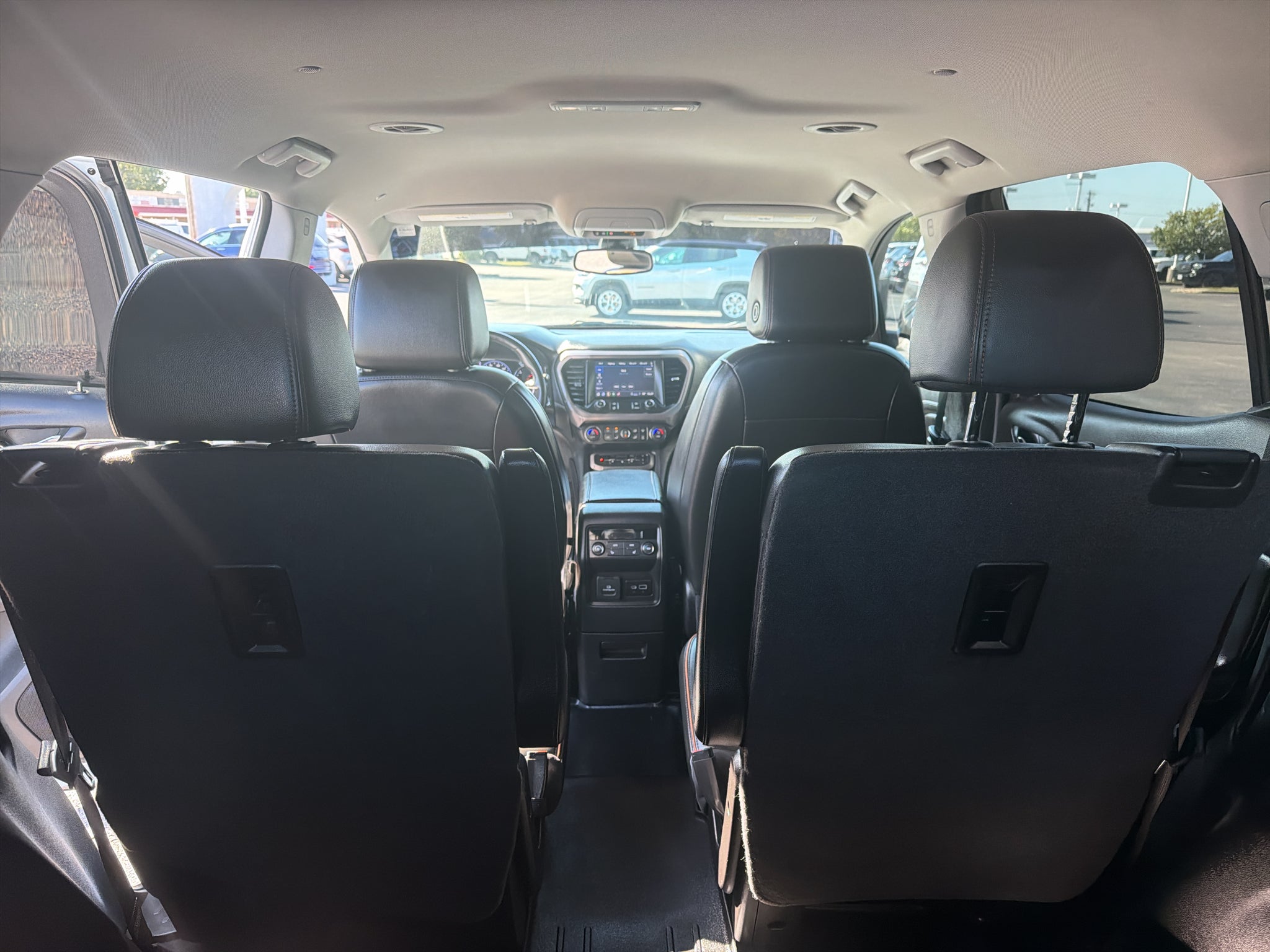 2022 GMC Acadia AT4