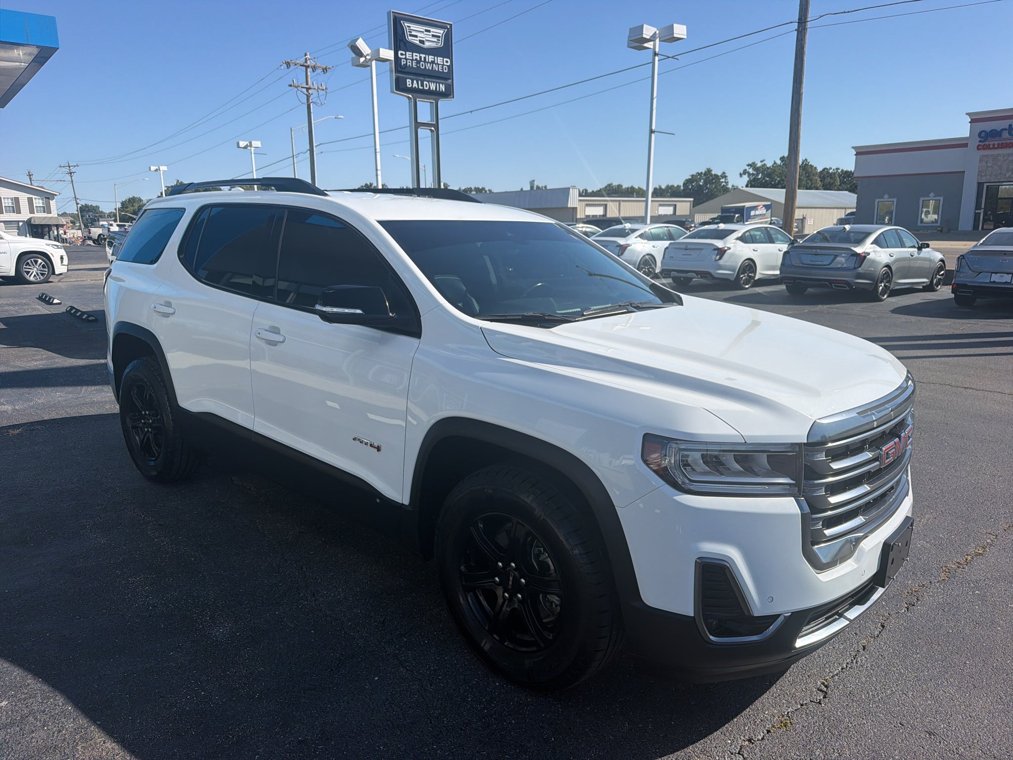 2022 GMC Acadia AT4