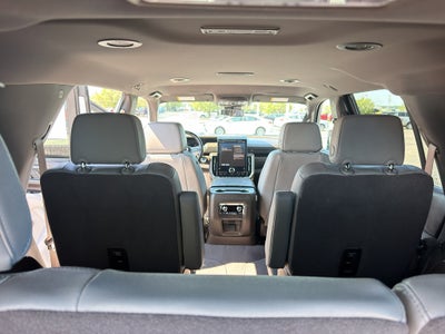 2025 GMC Yukon Elevation