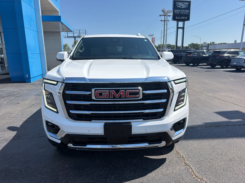 2025 GMC Yukon Elevation