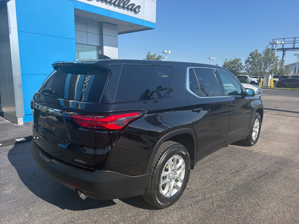 2022 Chevrolet Traverse LS