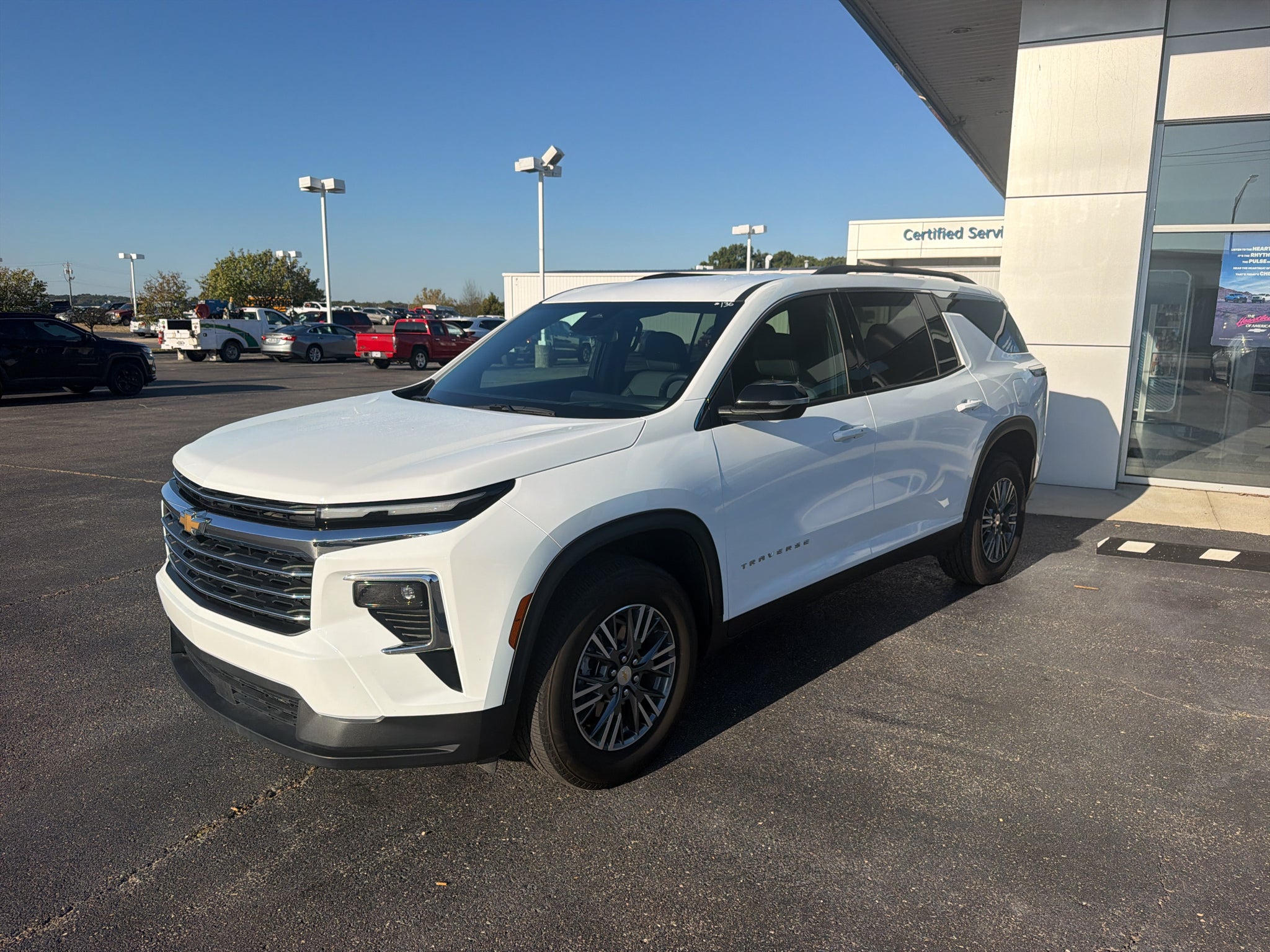 2026 Chevrolet Traverse LT