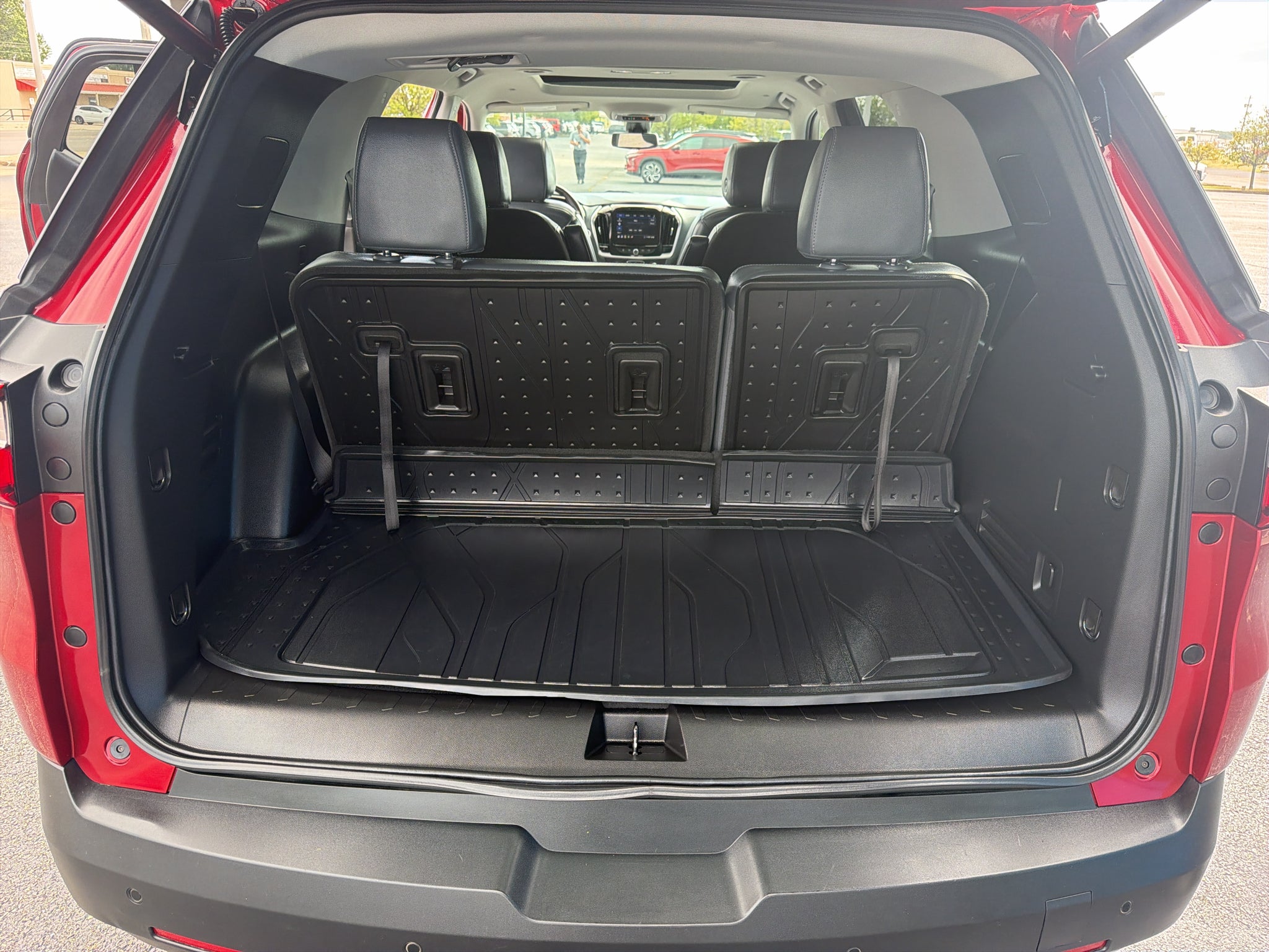 2021 Chevrolet Traverse LT Leather