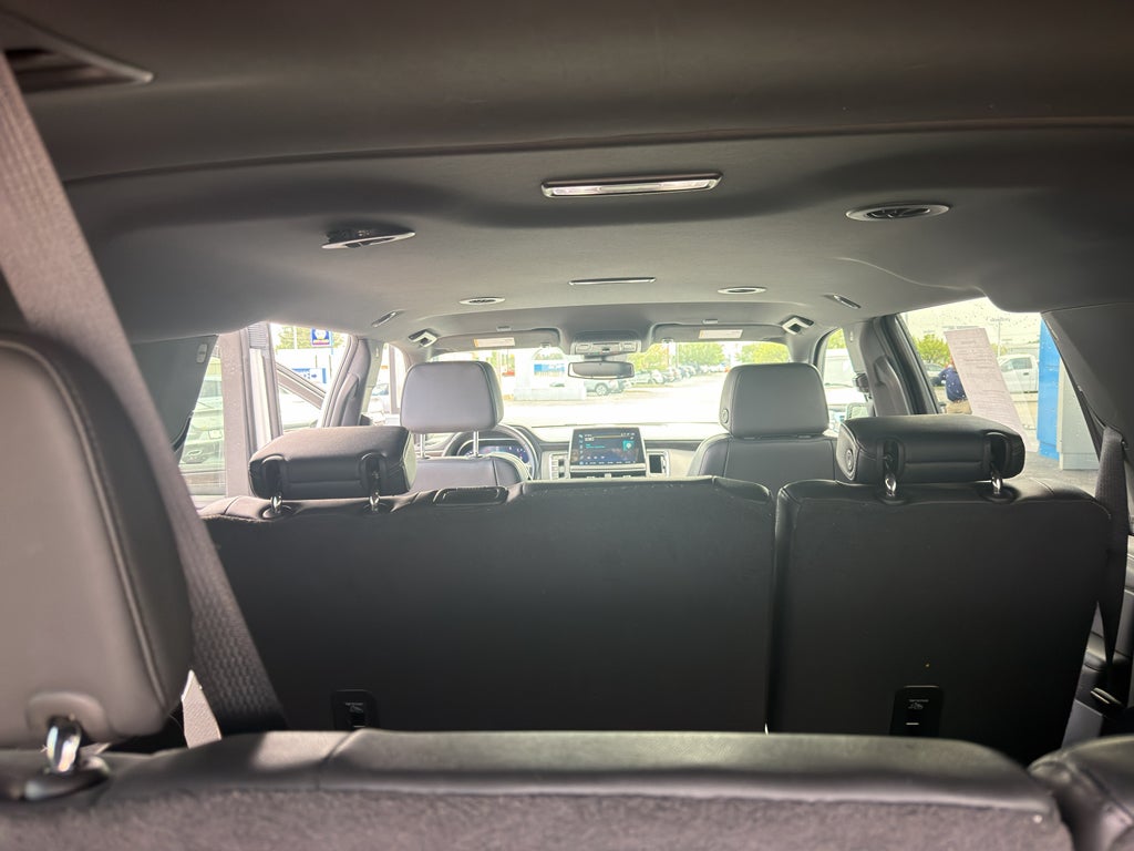 2024 Chevrolet Suburban LT