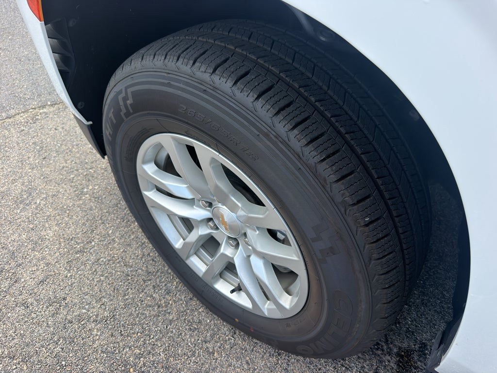 2024 Chevrolet Suburban LT