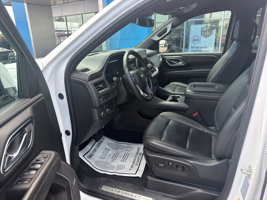 2024 Chevrolet Suburban LT