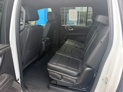 2024 Chevrolet Suburban LT