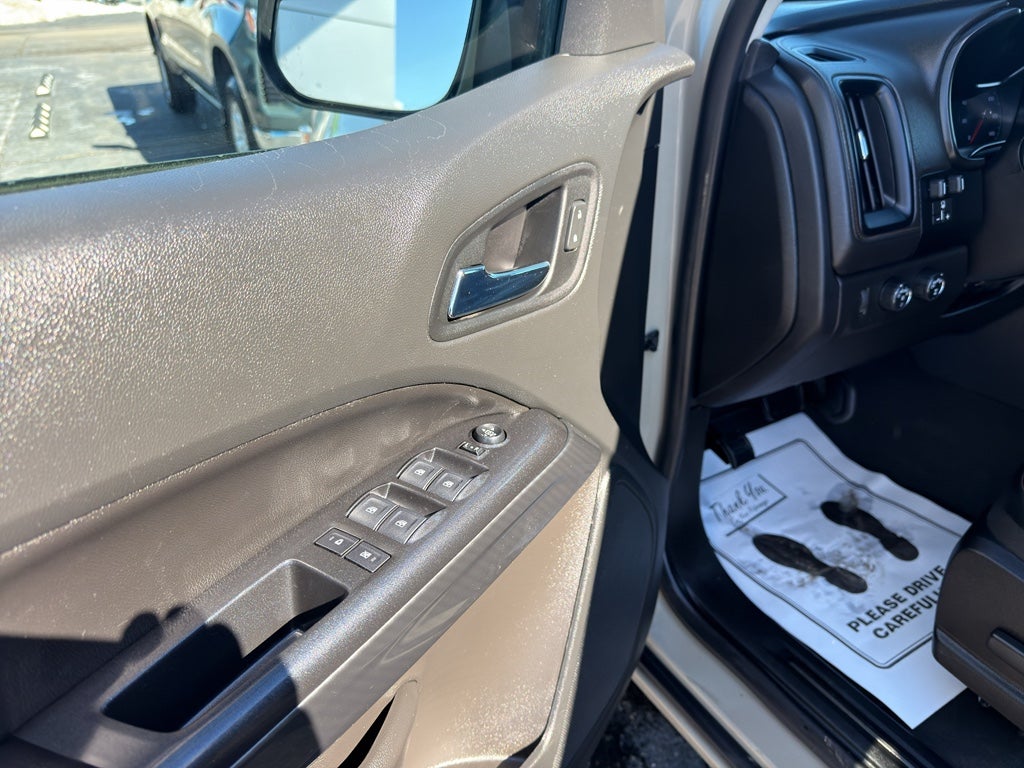 2022 GMC Canyon AT4 - Leather