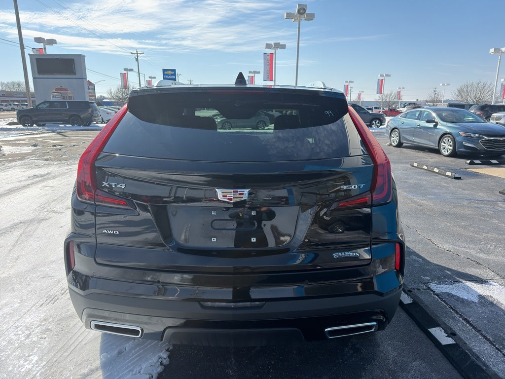 2025 Cadillac XT4 Premium Luxury