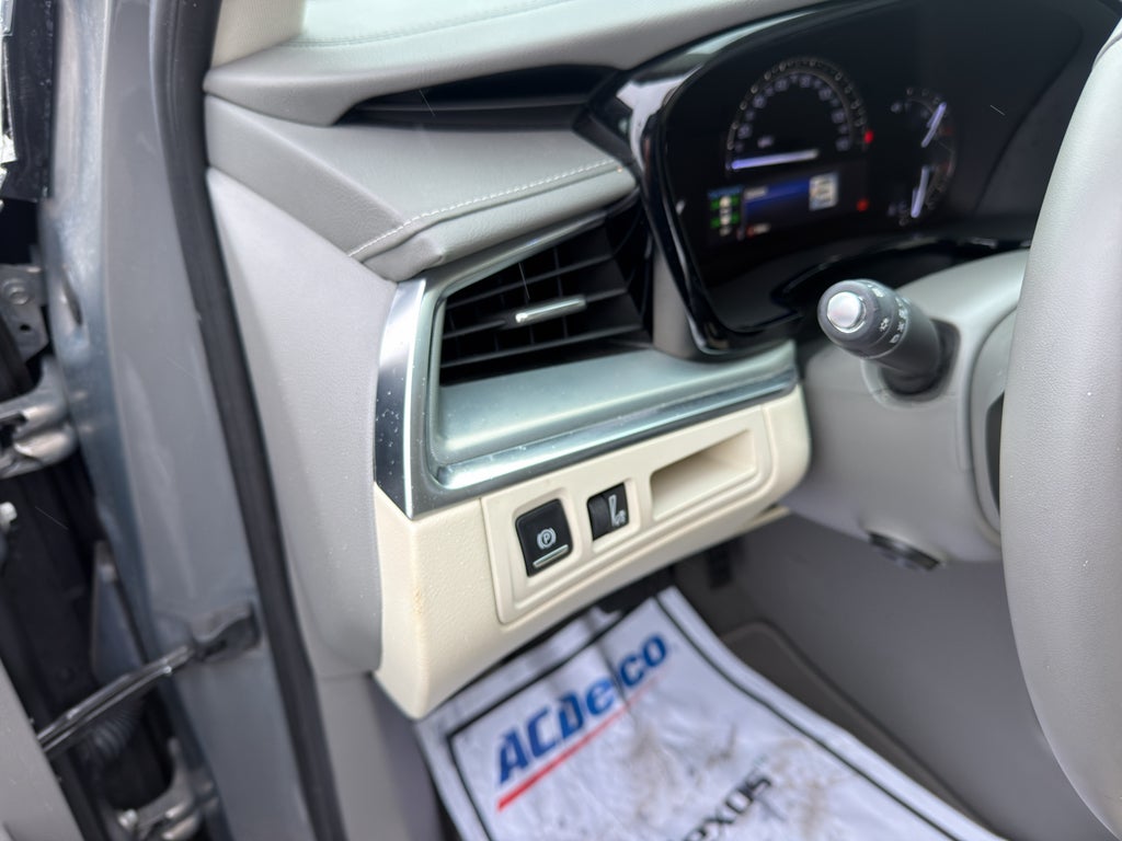 2018 Cadillac XT5 Luxury FWD