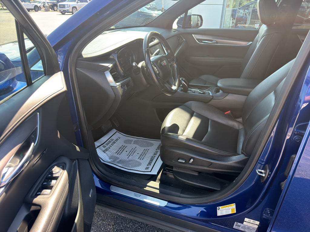 2023 Cadillac XT6 Luxury