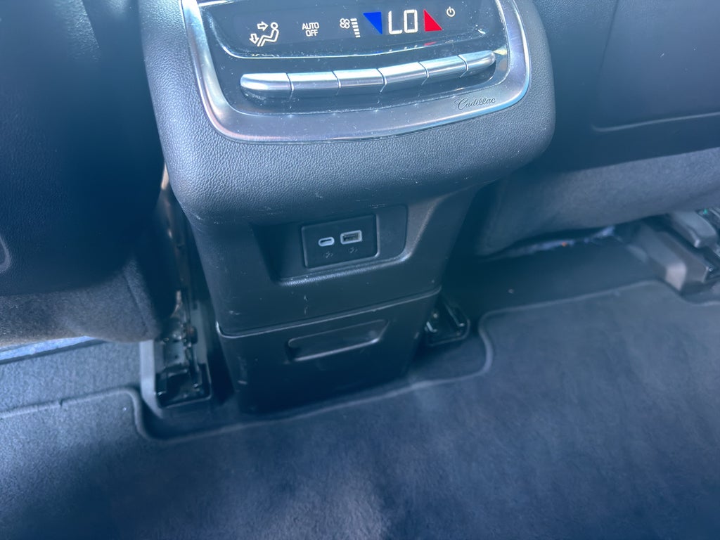 2023 Cadillac XT6 Luxury