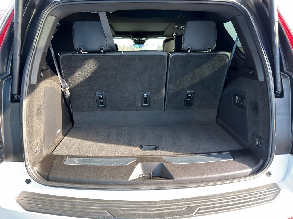 2024 Cadillac Escalade Sport