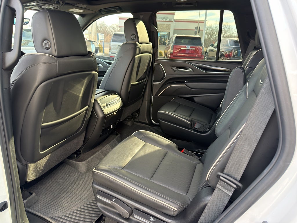 2024 Cadillac Escalade Sport