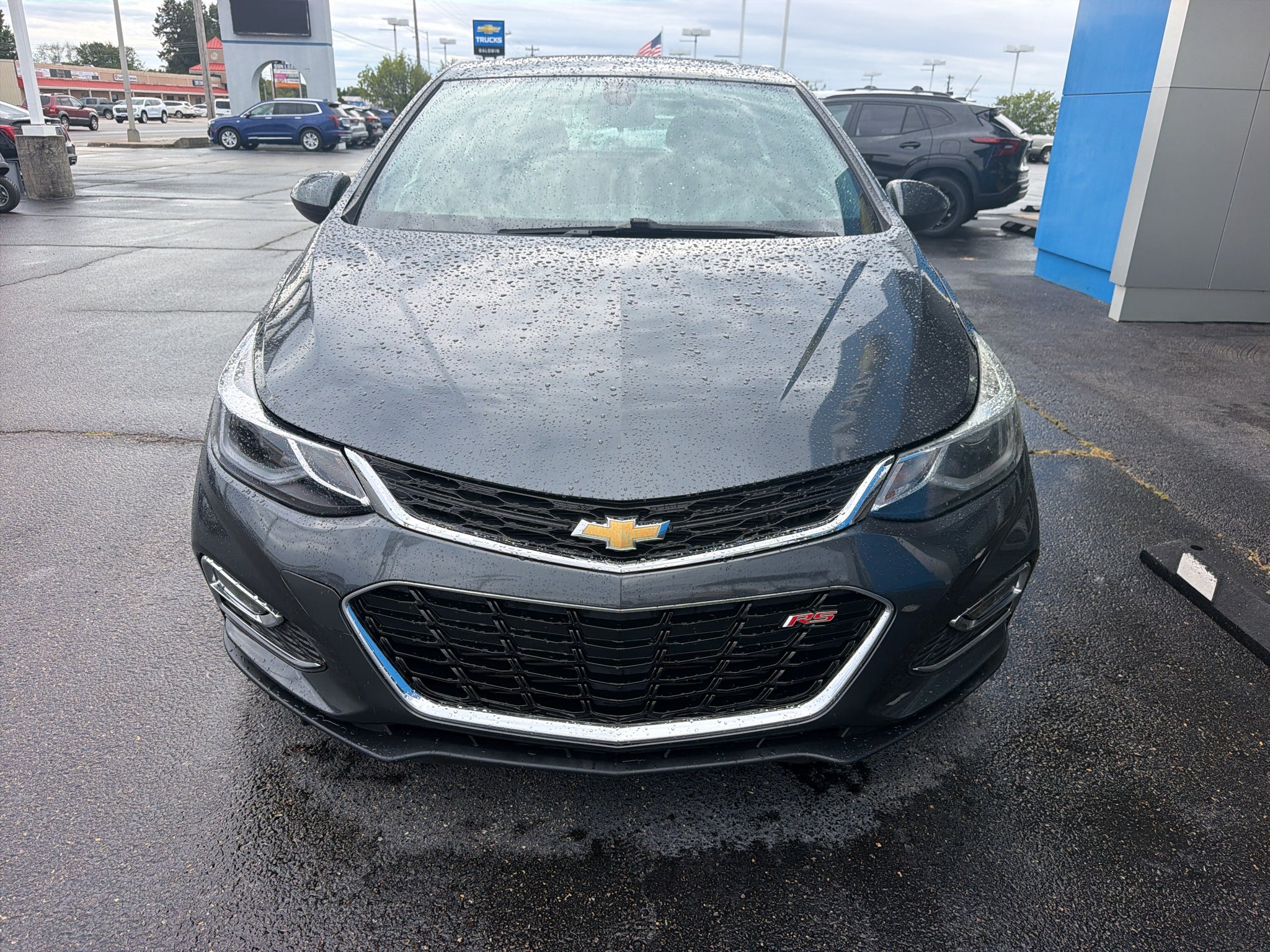 Used 2017 Chevrolet Cruze LT with VIN 3G1BE6SM2HS547443 for sale in Poplar Bluff, MO
