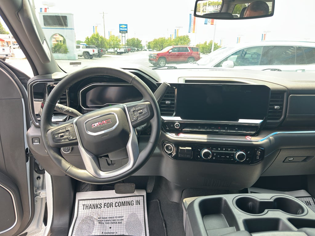 2025 GMC Sierra 1500 SLT
