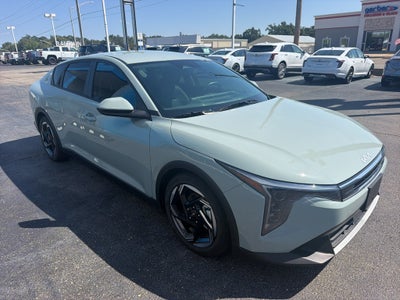 2026 Kia K4 EX