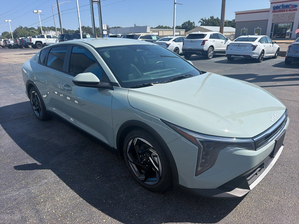 2026 Kia K4 EX