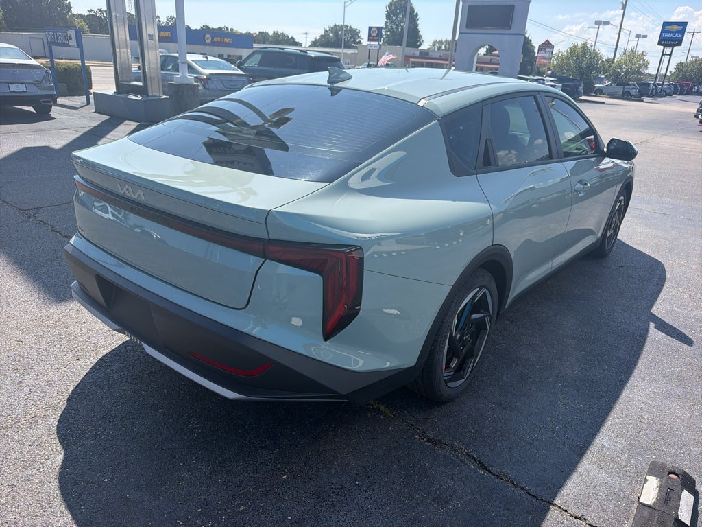 2026 Kia K4 EX