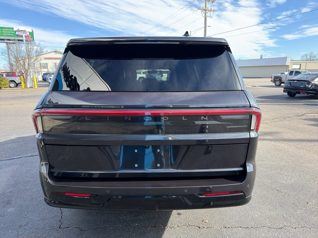 2025 Lincoln Navigator L Reserve