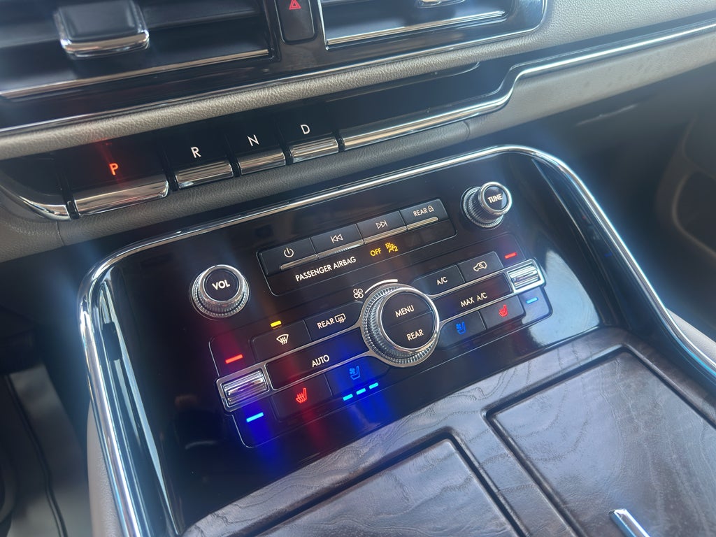 2022 Lincoln Navigator L Reserve