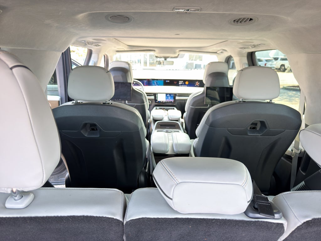 2025 Lincoln Navigator L Black Label