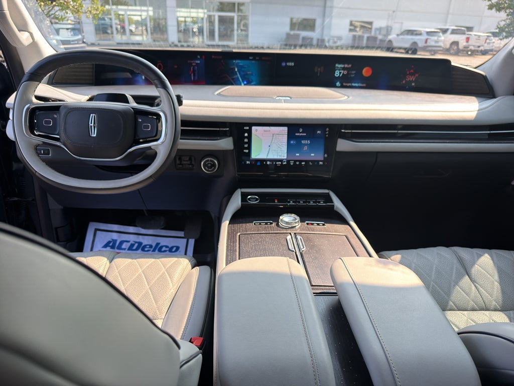 2025 Lincoln Navigator L Black Label