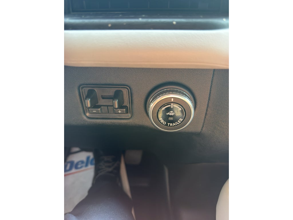 2025 Lincoln Navigator L Black Label