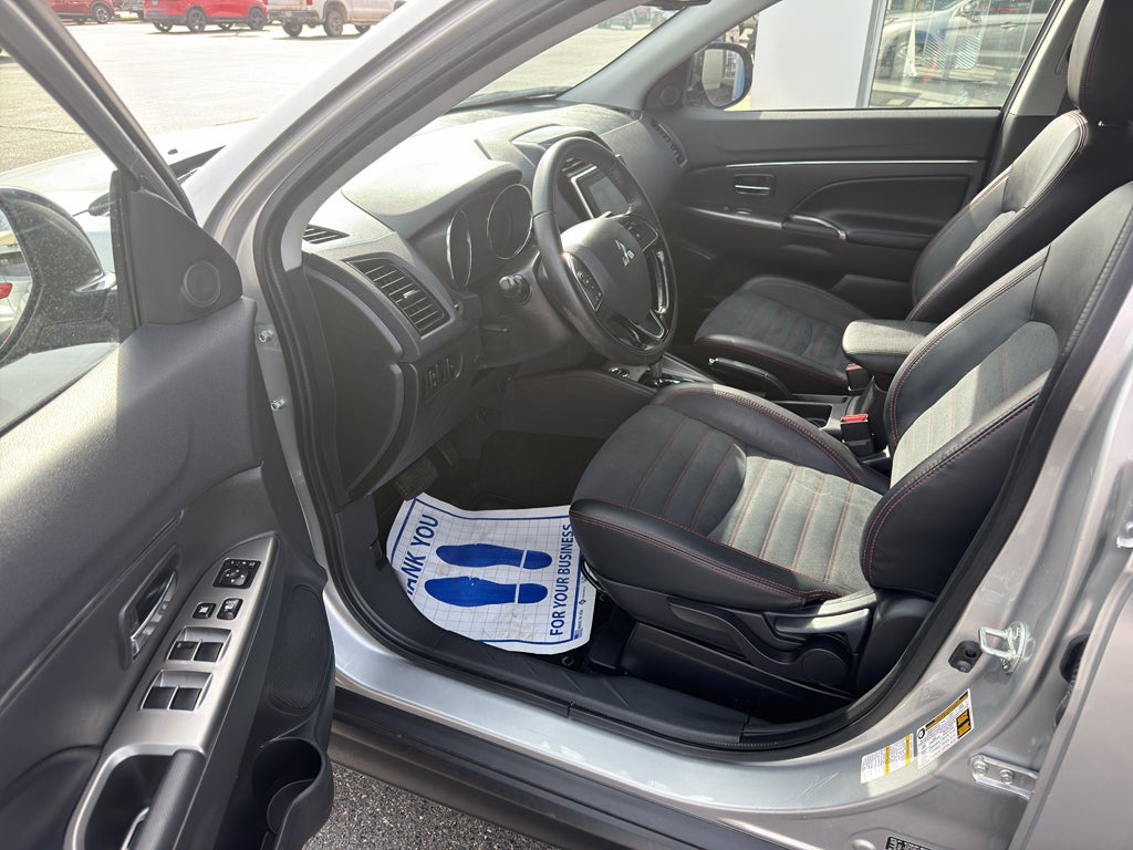 2024 Mitsubishi Outlander Sport S